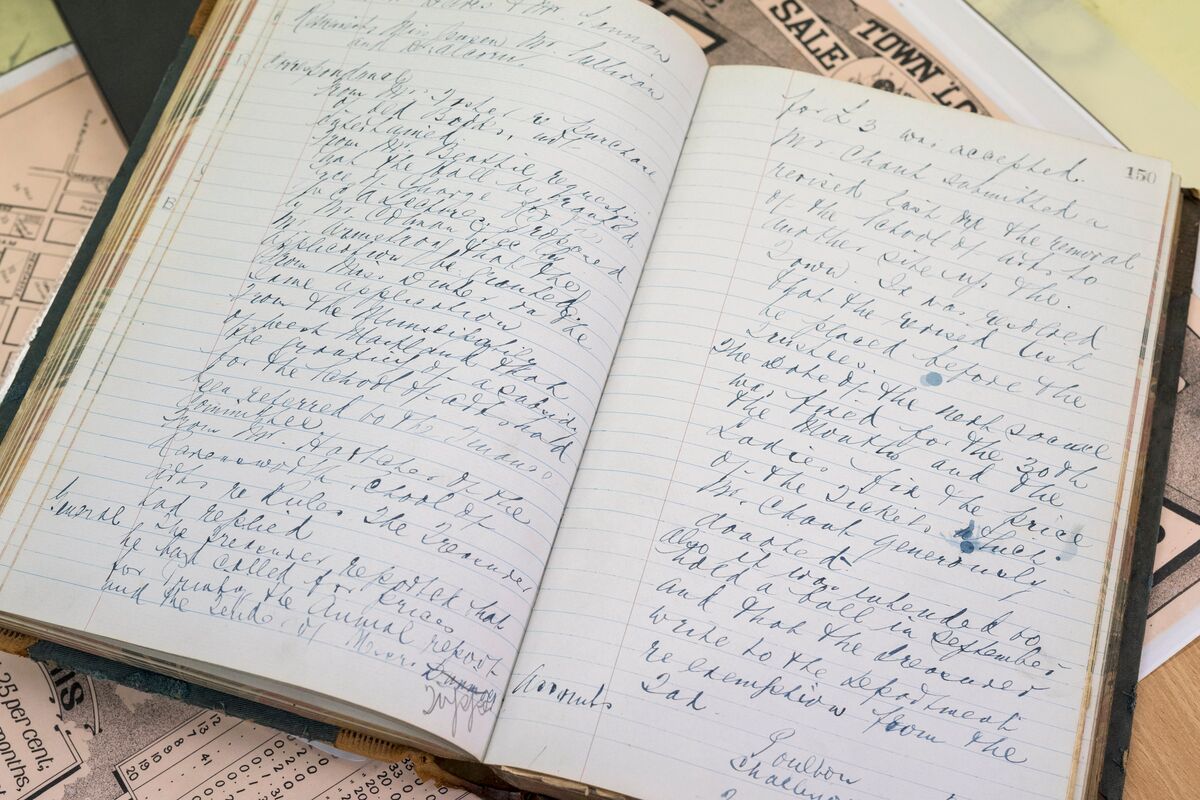 Discover Maitland’s Past – Local History Room Tour