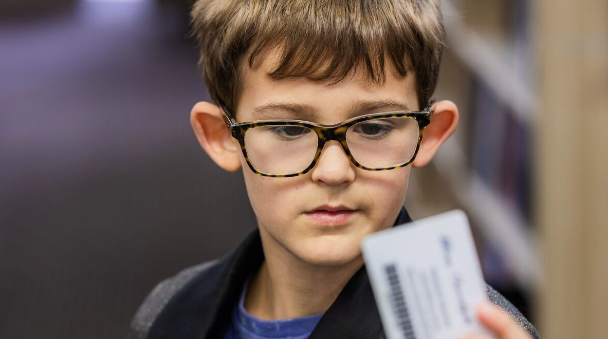 East – Librarian for a Day